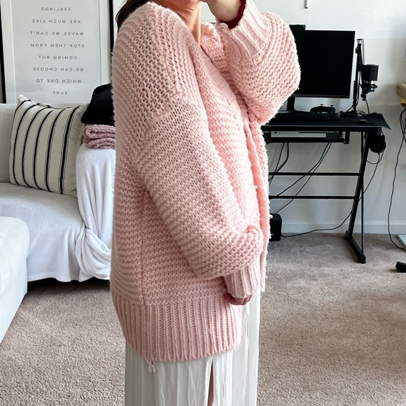 🤩super cute cardigan🤩 - Picture 7 of 7